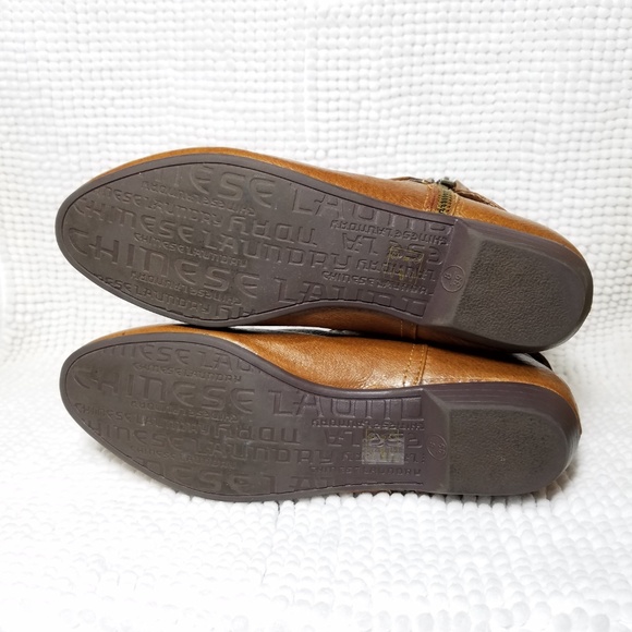 SOLD!! Chinese Laundry Ankle Boots - Picture 8 of 8